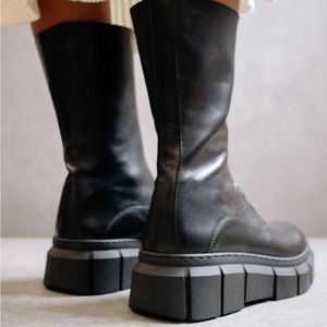 ALOHAS peak black zipper boot